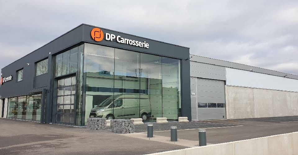 DP Carrosserie - Namen